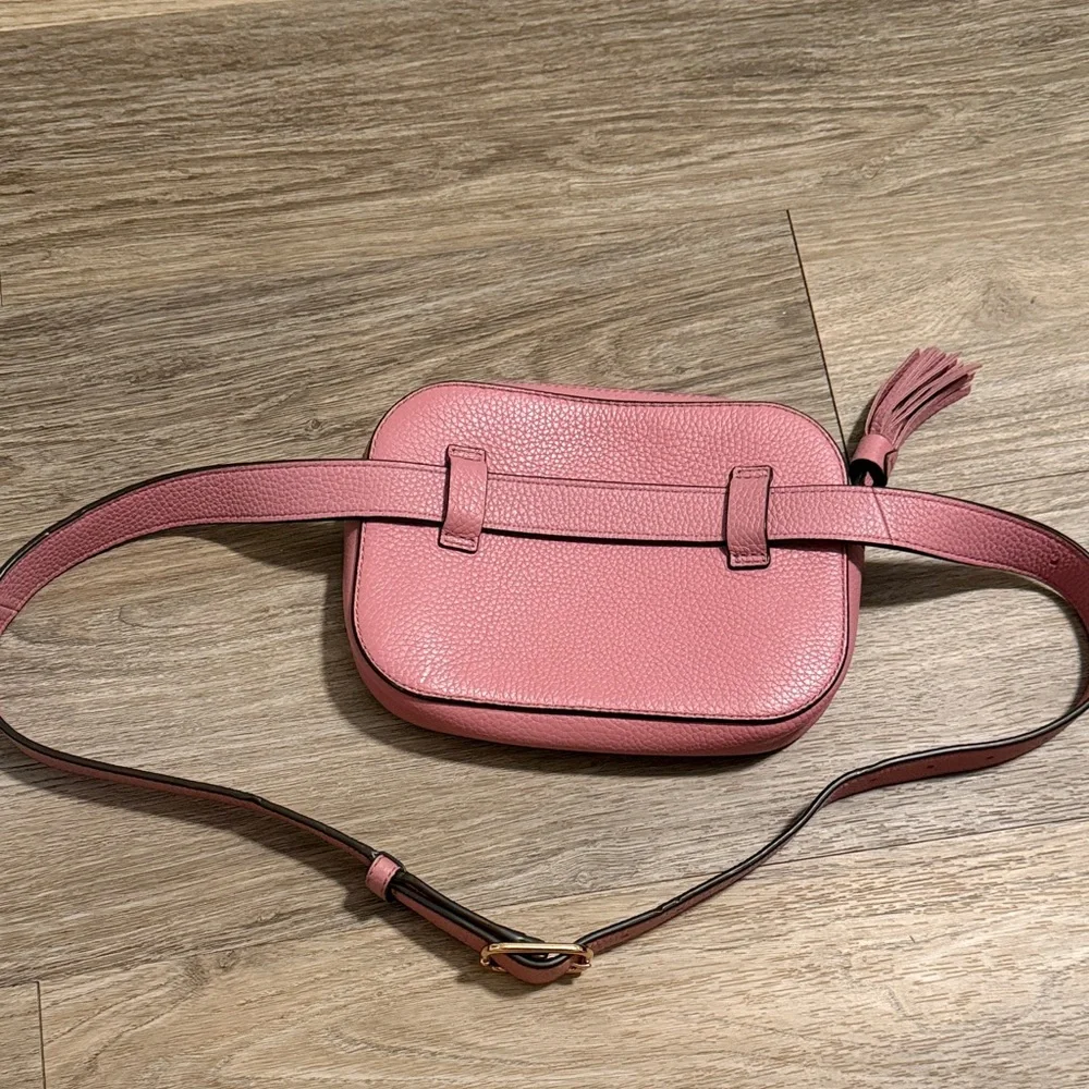 Tory Burch Pink Belt Bag - Picture 4 of 11